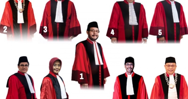 Beathor: Jika Terjadi Revolusi Rakyat Maka 9 Hakim Mahkamah Konstitusi Harus Masuk Penjara !