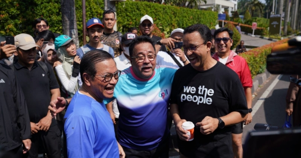 Adem, Pramono-Rano Ketawa Bareng Anies Di Car Free&nbsp;Day