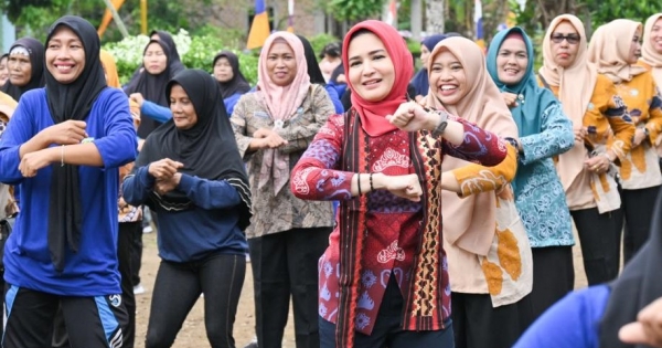 Calon Bupati Pesawaran Nanda Indira Rayakan HUT RI Ke-79 Bersama&nbsp;FMPB