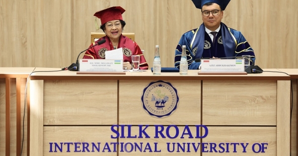 Banteng Kota Surabaya Bangga Megawati Raih Profesor Kehormatan Ketiga di Uzbekistan 