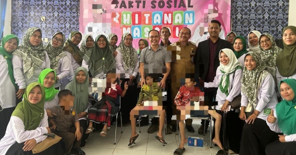 Baru Sepekan Dilantik, Legislator PDI Perjuangan Yeremia Langsung Tancap Gas Gelar Bhakti Sosial Sunatan&nbsp;Massal